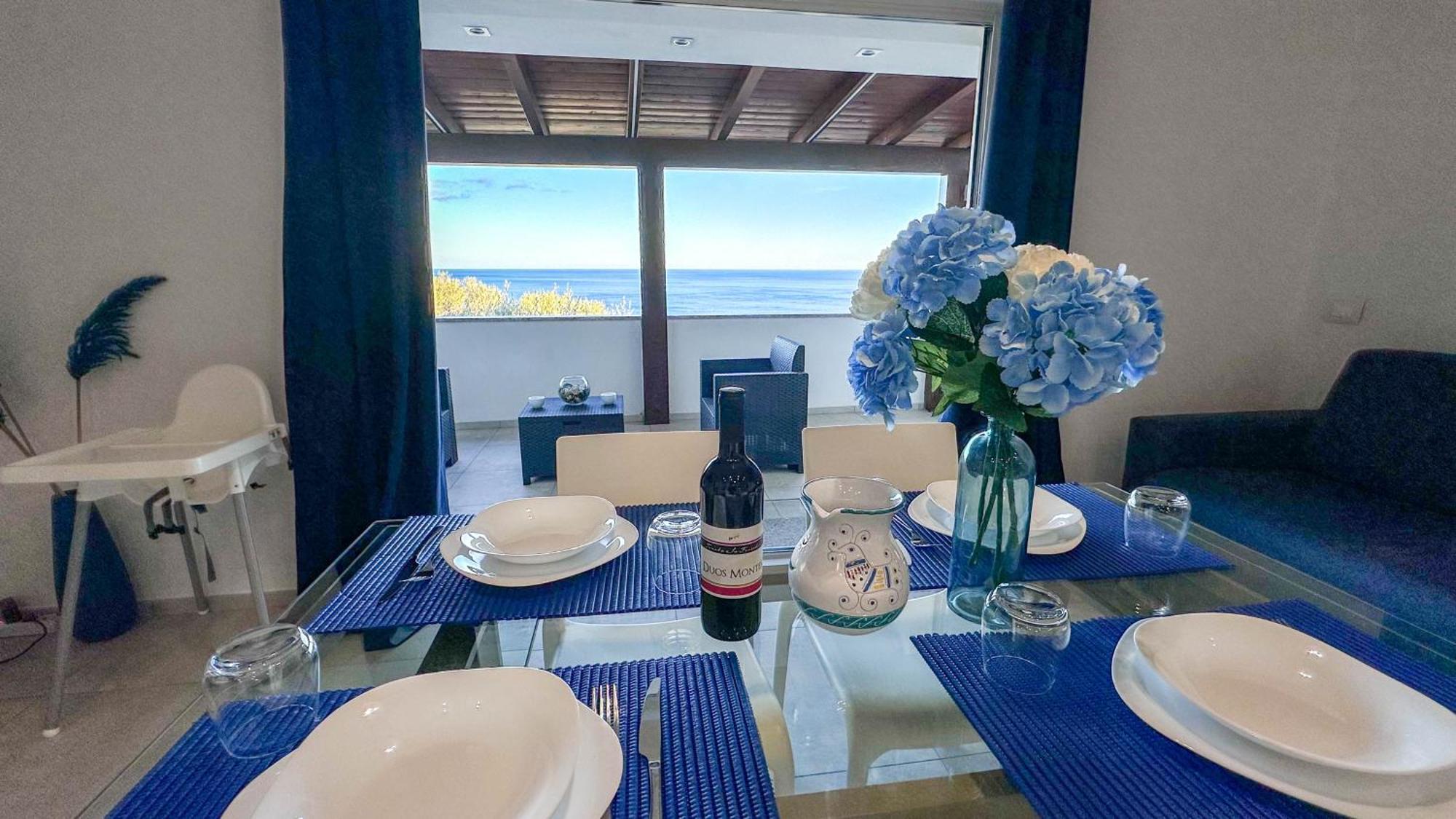 شقة Mama House Con Vista Mare كالا غونوني المظهر الخارجي الصورة
