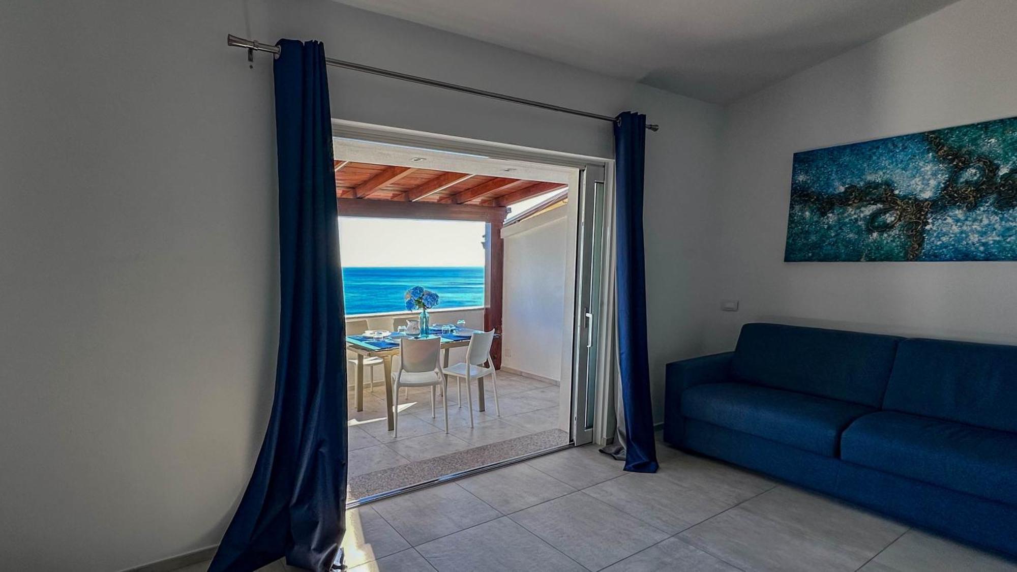 شقة Mama House Con Vista Mare كالا غونوني المظهر الخارجي الصورة